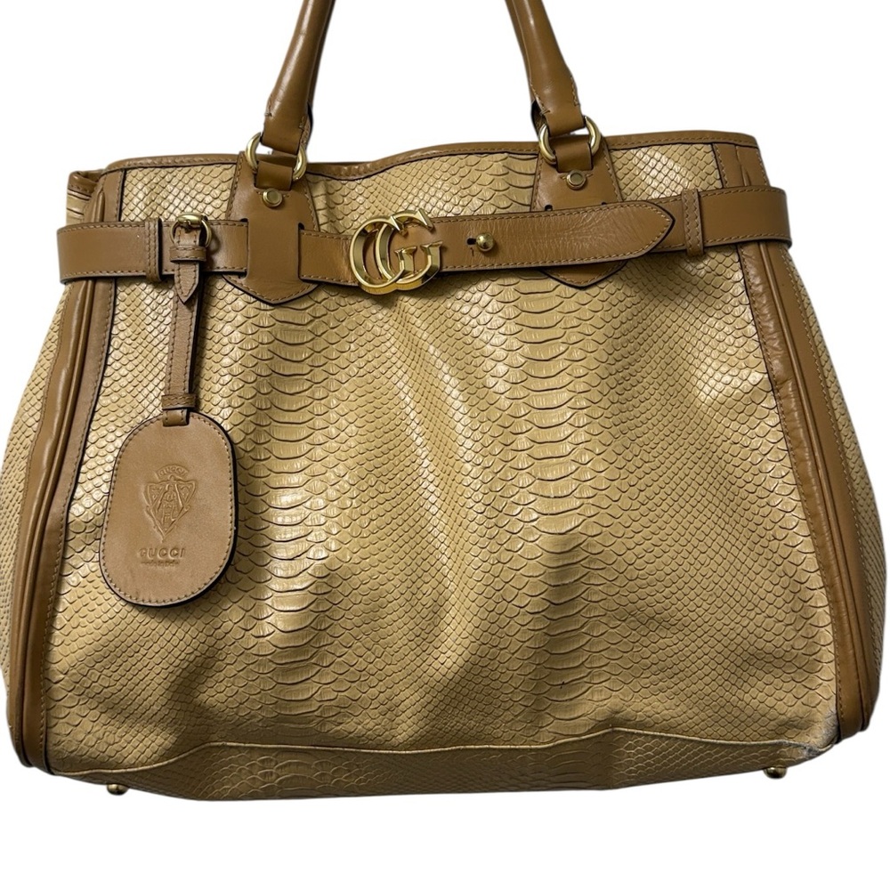 Gucci Gold Textured Women's Bag